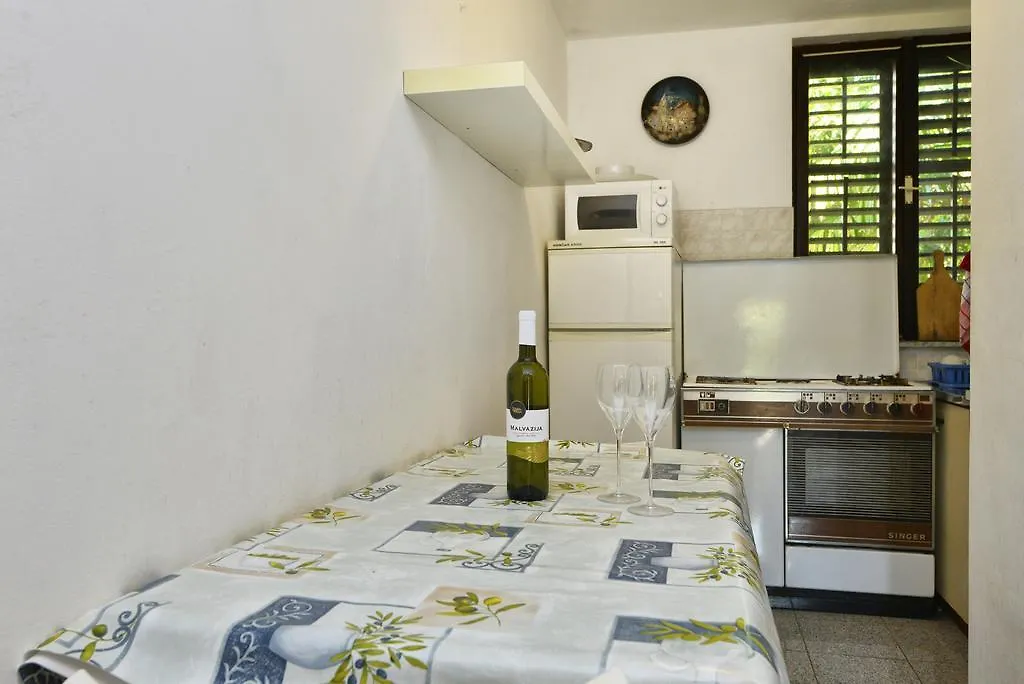Villa Funtana 0*,  Croatia
