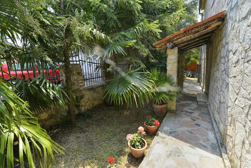 Villa 冯塔纳